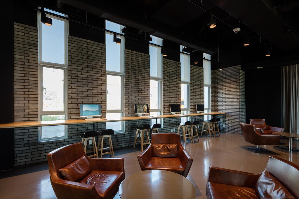 Nest Hotel Incheon Exterior foto Library